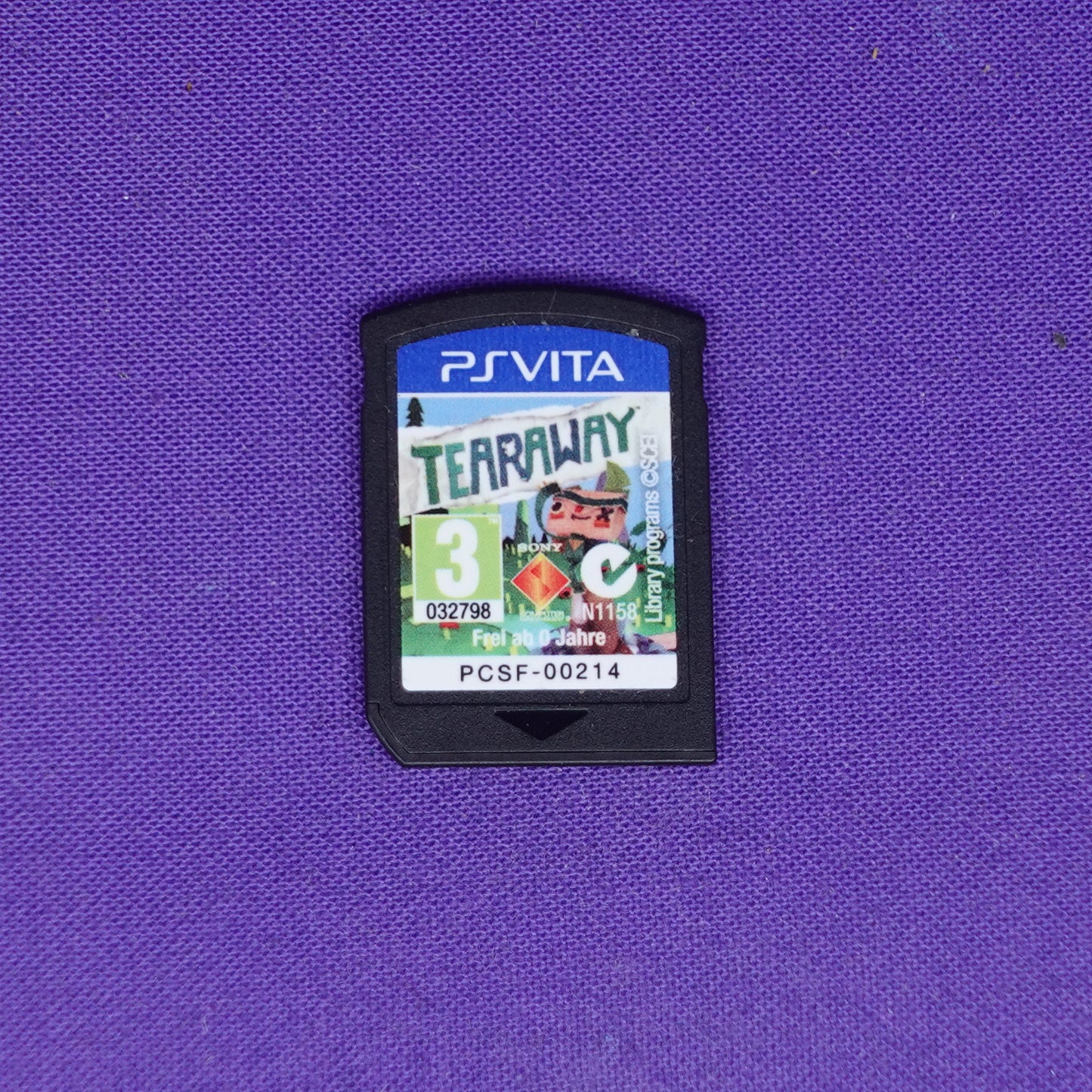 PS Vita // Tearaway Bundle