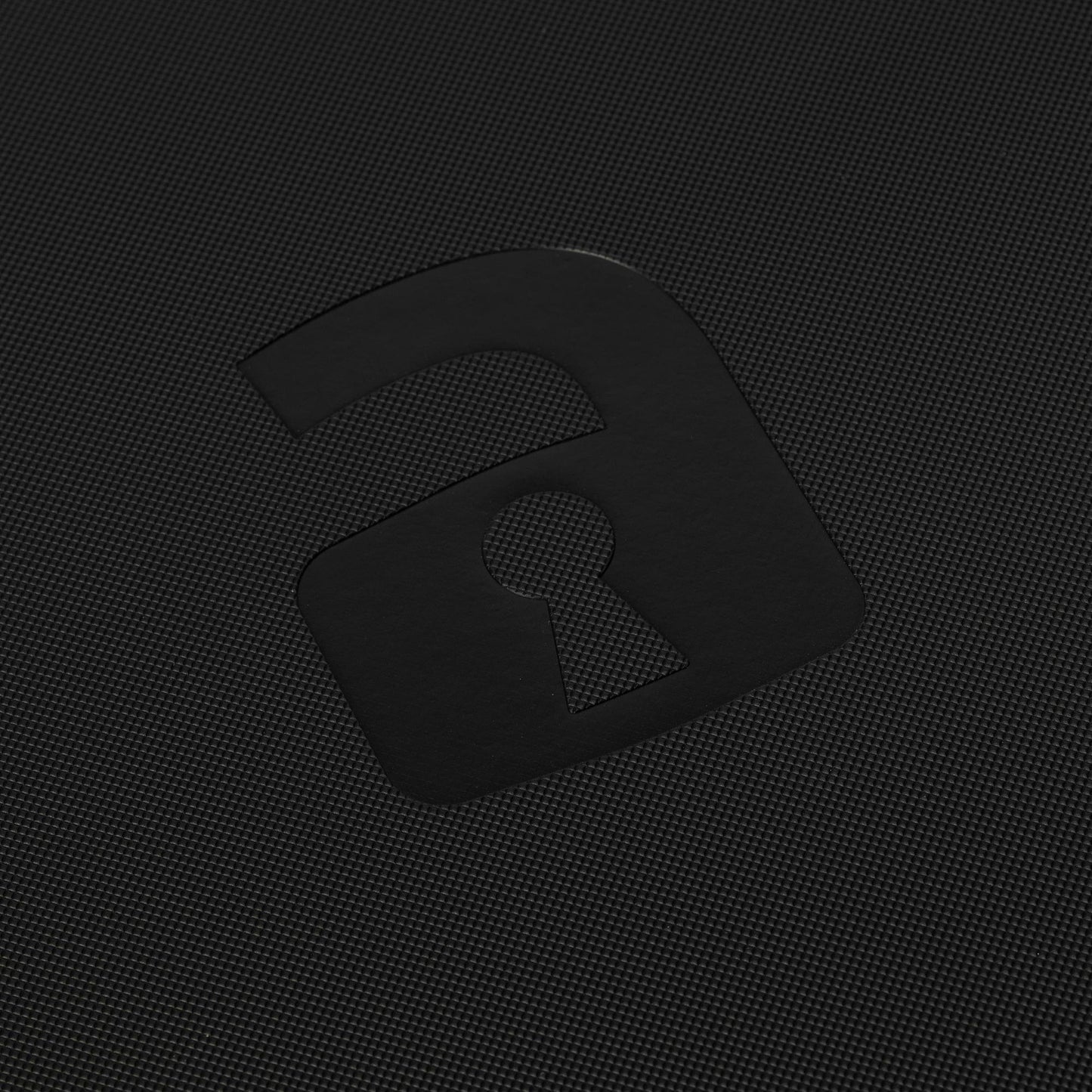 Vault X // 16-Pocket Exo-Tec® Zip Binder