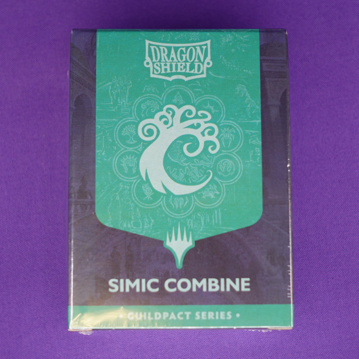Dragon Shield // Guildpact Series // Matte Dual Art License Sleeves