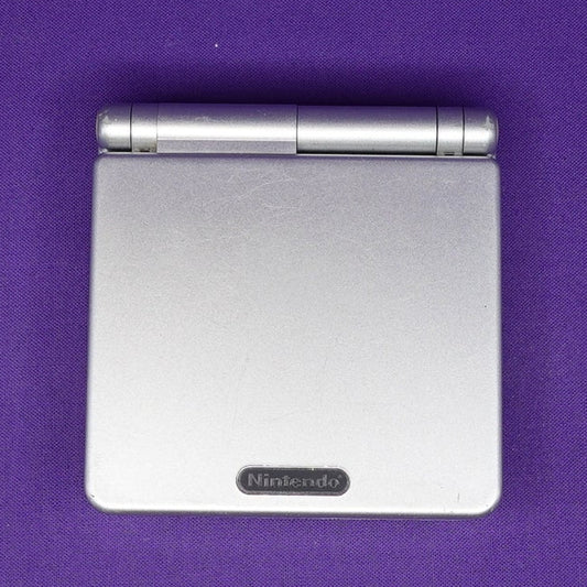 Nintendo // Game Boy // Advance // SP