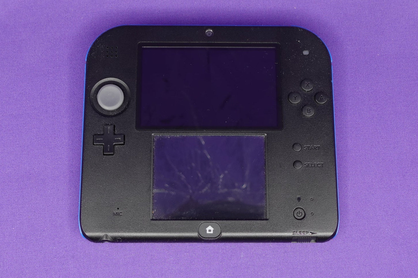 Nintendo 2DS - Glitchless Game Store