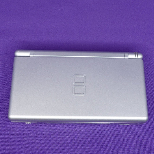 Nintendo DS Lite // Silber